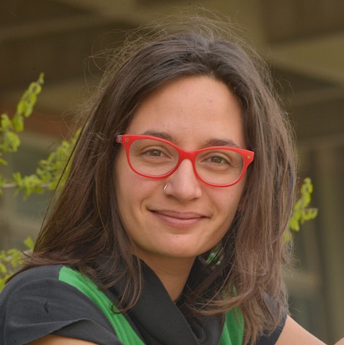 Dr. Julia Mindlin